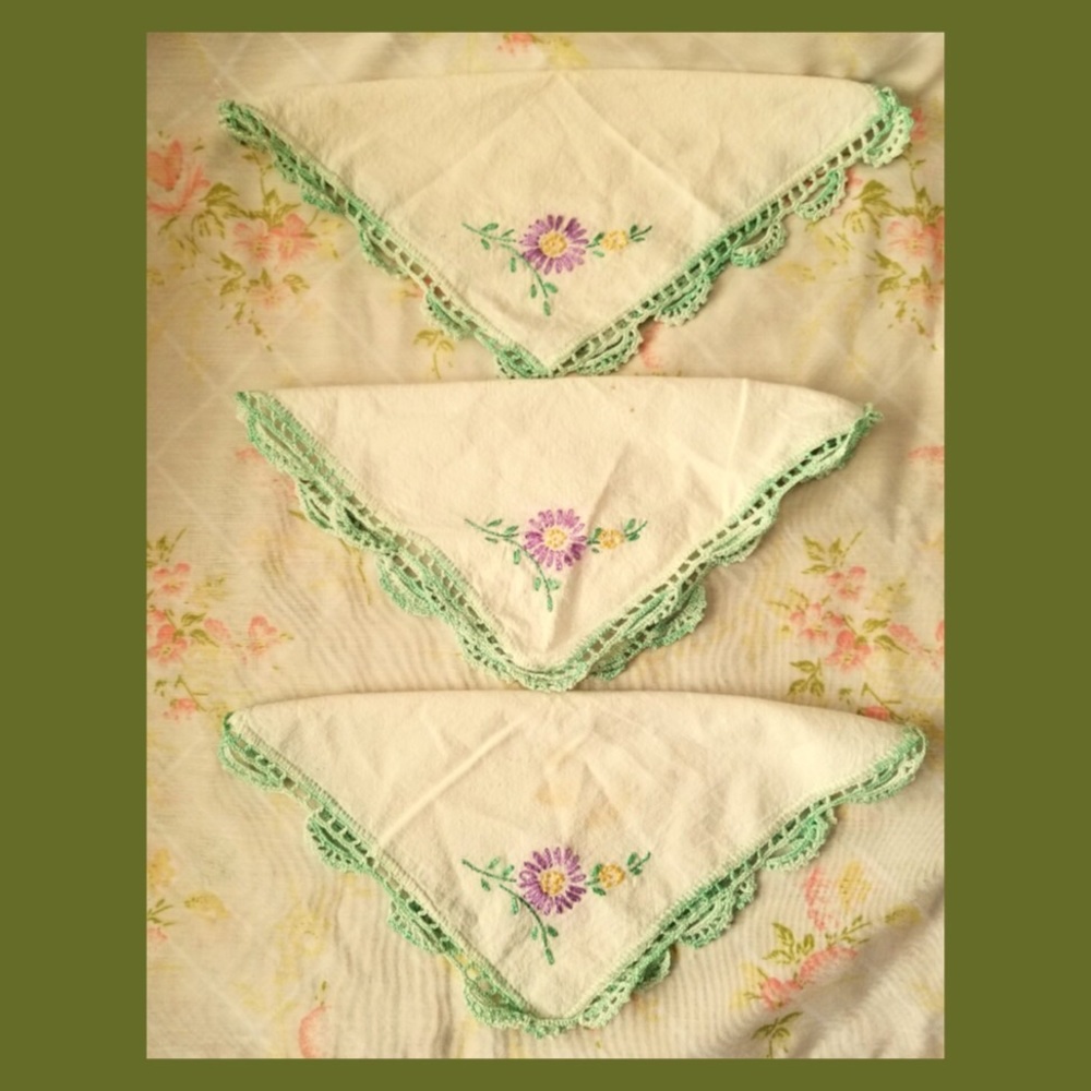 VTG 1940s 3 Hand Crochet Embroidered Antique Linen Napkins